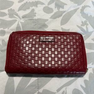 Gucci Burgundy Embossed Leather Wallet